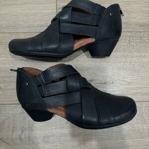 Women's Black Leather Laurel woven booties Ankle Boots 8 comfort bootie